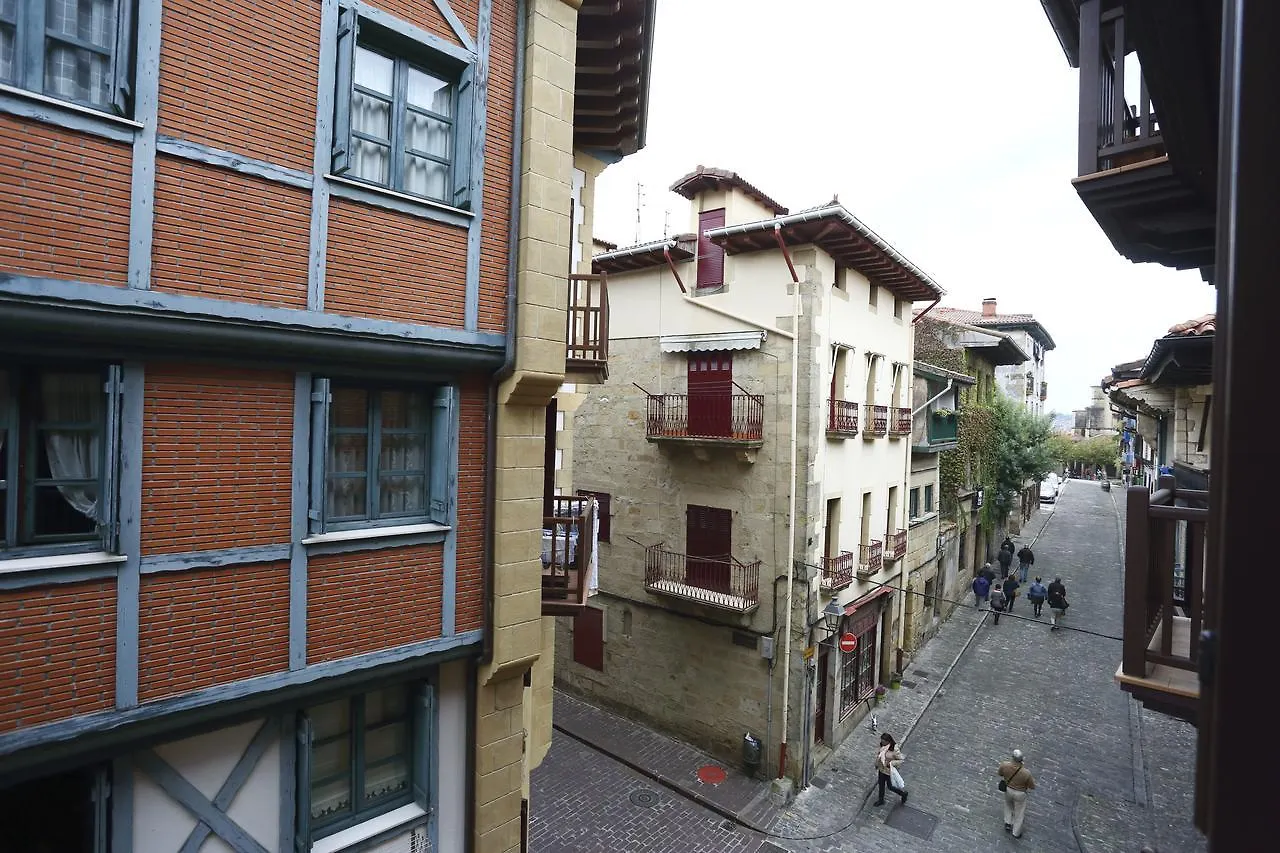 Tolosa By Smiling Rentals Hondarribia Spain